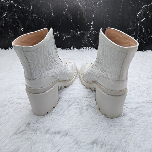 Gucci Calfskin G Rhombus Quilted Ankle Boots White 39.5G | 9.5 US - Picture 14 of 16